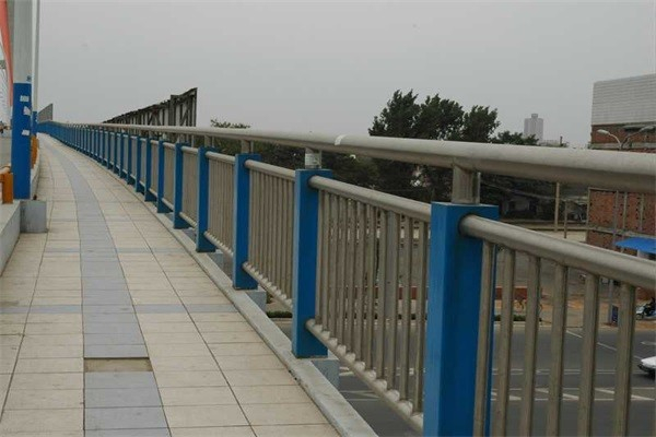 黑龙江不锈钢复合管护栏