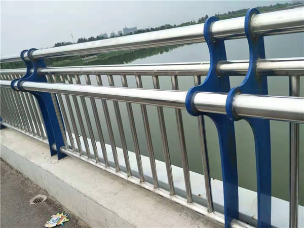 黑龙江不锈钢复合管护栏