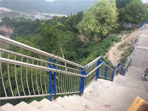 黑龙江不锈钢桥梁栏杆